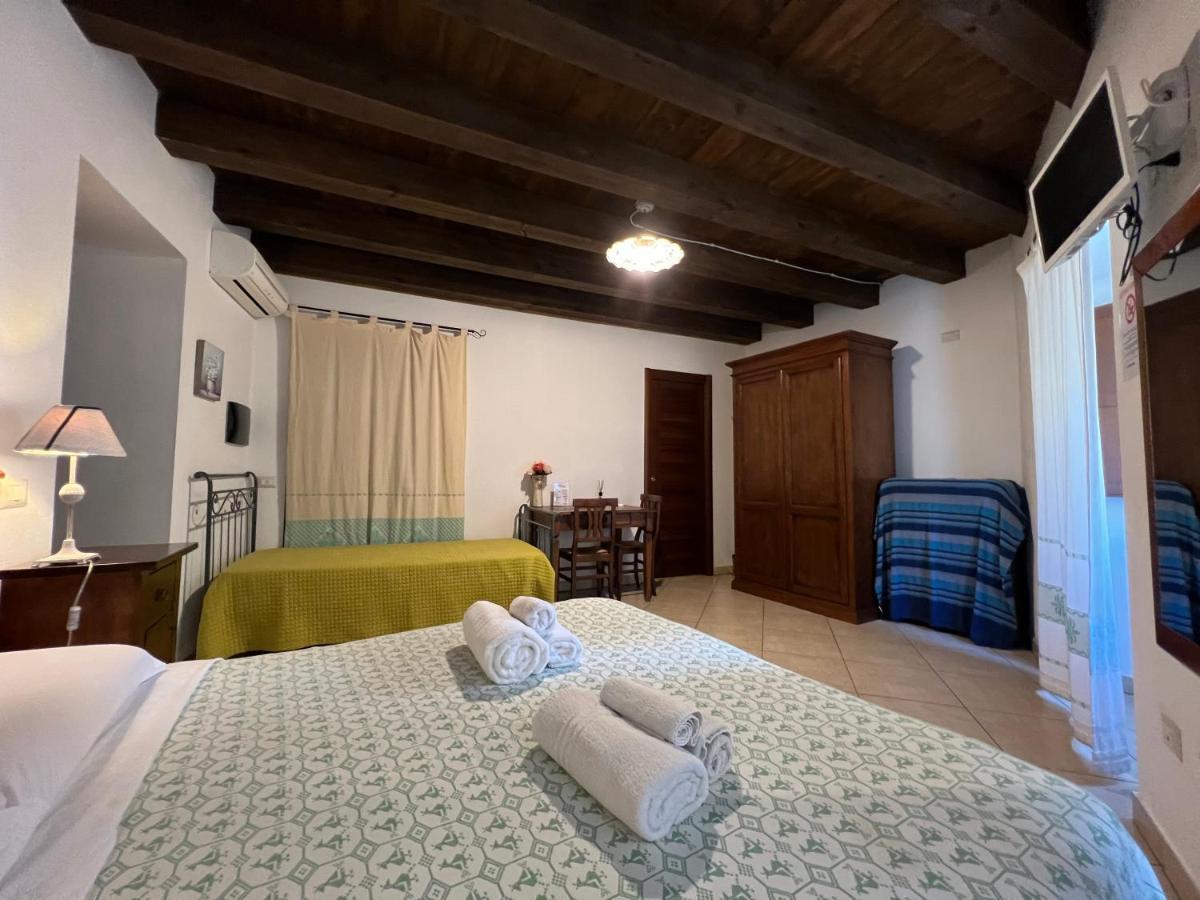 Guest house L'antica Torre Caralis